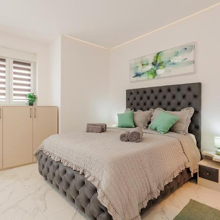 Apartamento Soprani Klis Exterior foto